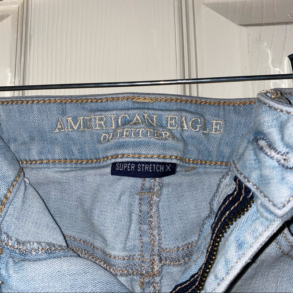 Shorts - Picture 2 of 3